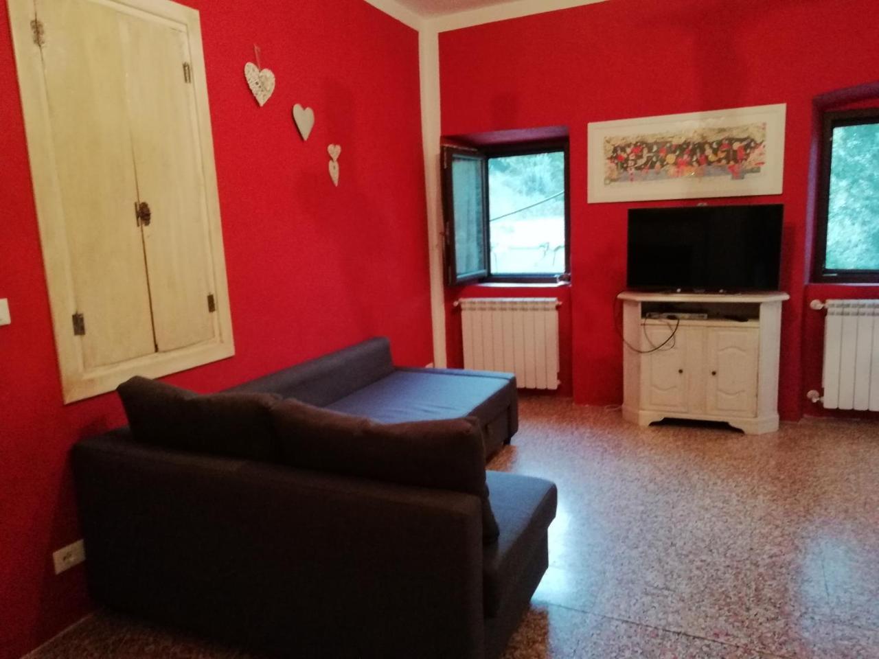 San Francesco E Il Lupo Apartamento Pontremoli Exterior foto